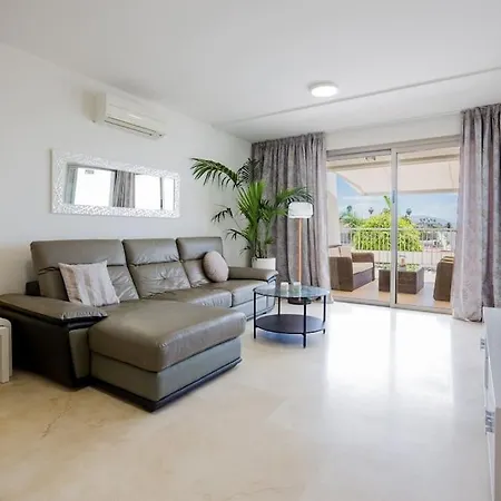 Appartamento 3 Bedroom In Magnolia Golf Costa Adeje (Tenerife)