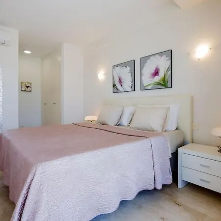 3 Bedroom In Magnolia Golf Appartamento